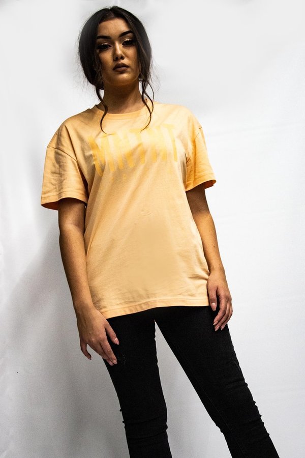MNTNT Unisex T-Shirt - pfirsich